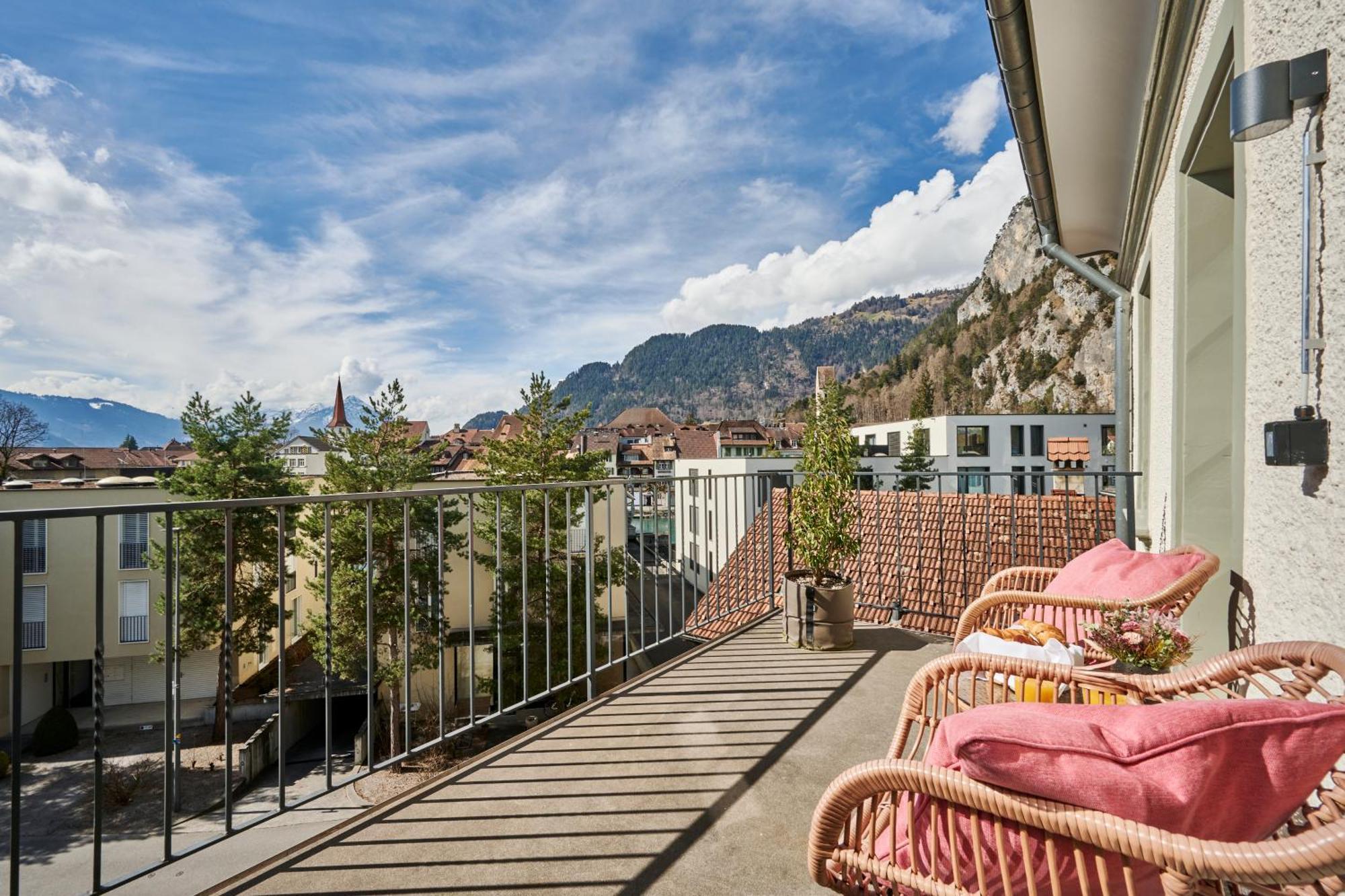 Apartahotel Krone - Self Check-in Unterseen